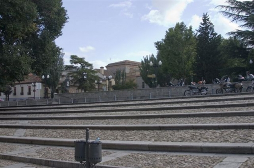 Spauskite peržiūrėti tikro dydžio