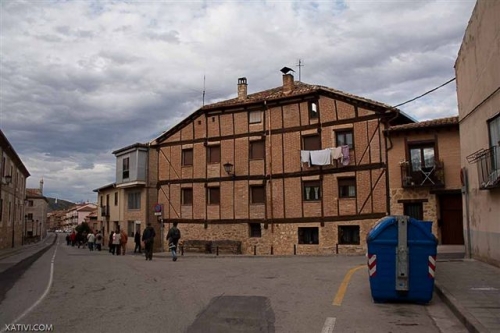 Spauskite peržiūrėti tikro dydžio